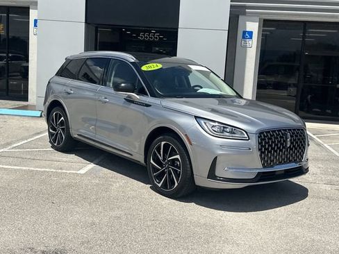 Certified 2024 Lincoln Corsair Grand Touring AWD/4WD image 5