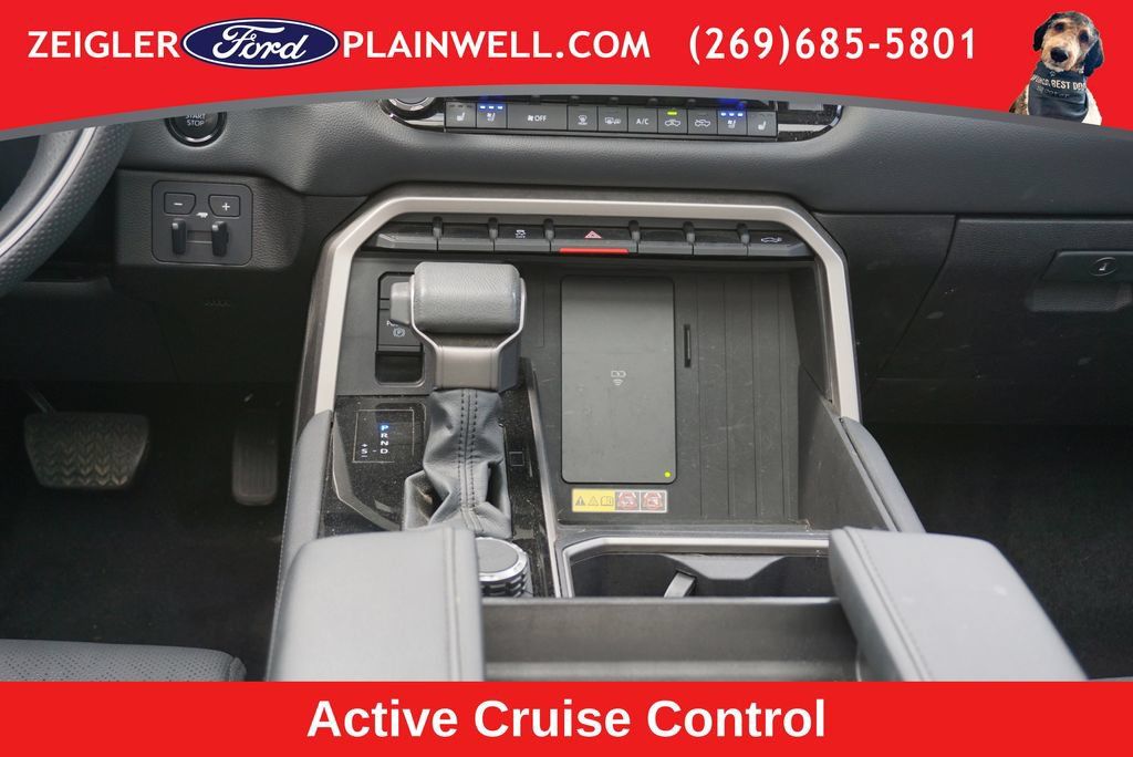 Used 2025 Toyota Tundra Limited AWD/4WD image 13