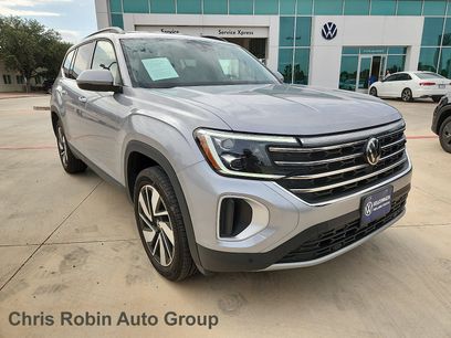 Used 2025 Volkswagen Atlas SE