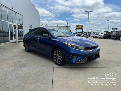 Used 2024 Kia Forte GT-Line w/ GT-Line Premium Package FWD image 3