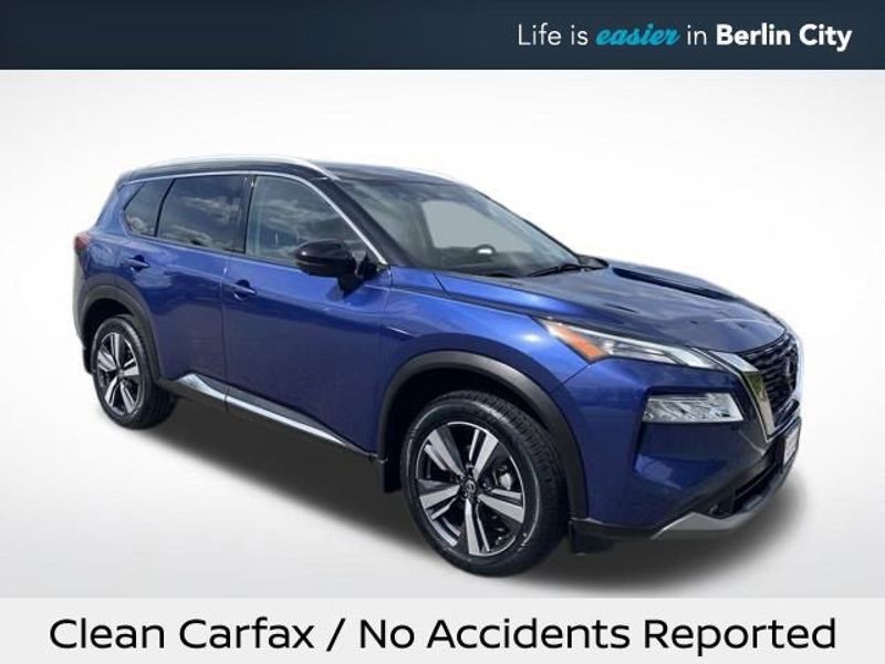 Certified 2021 Nissan Rogue SL w/ Premium Package image 1