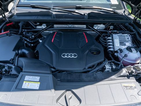 Used 2022 Audi SQ5 Premium AWD/4WD image 29