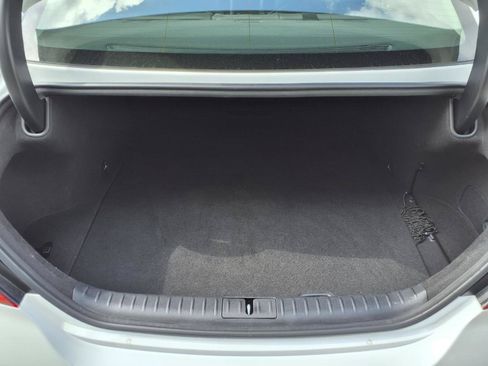 Used 2025 Genesis G70 2.5T AWD/4WD image 25
