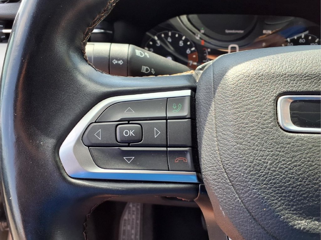 Certified 2022 Jeep Compass Limited AWD/4WD image 17