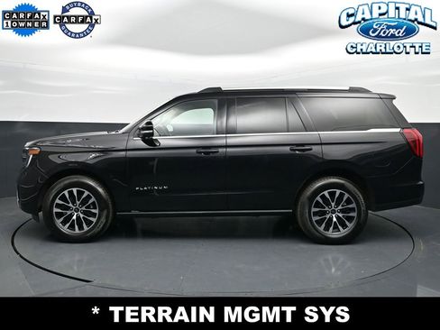 Used 2025 Ford Expedition Platinum AWD/4WD image 4