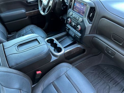 Used 2022 GMC Sierra 2500 Denali w/ Denali Ultimate Package AWD/4WD image 15