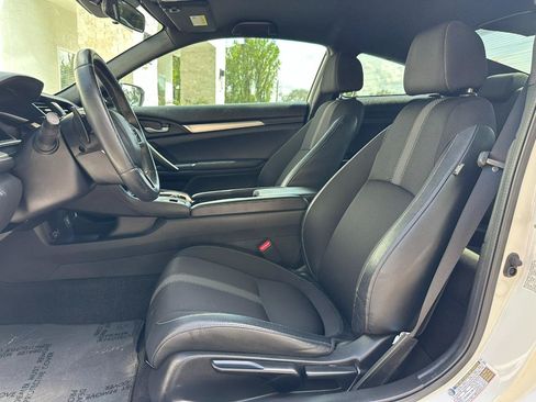 Used 2020 Honda Civic Sport image 23