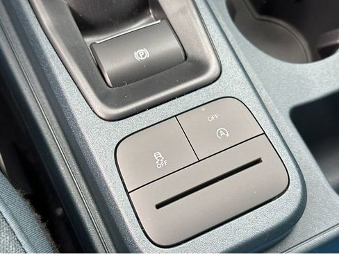 New 2026 Ford Maverick XLT image 28