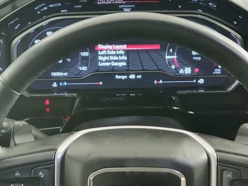 Used 2023 GMC Sierra 1500 Elevation image 30