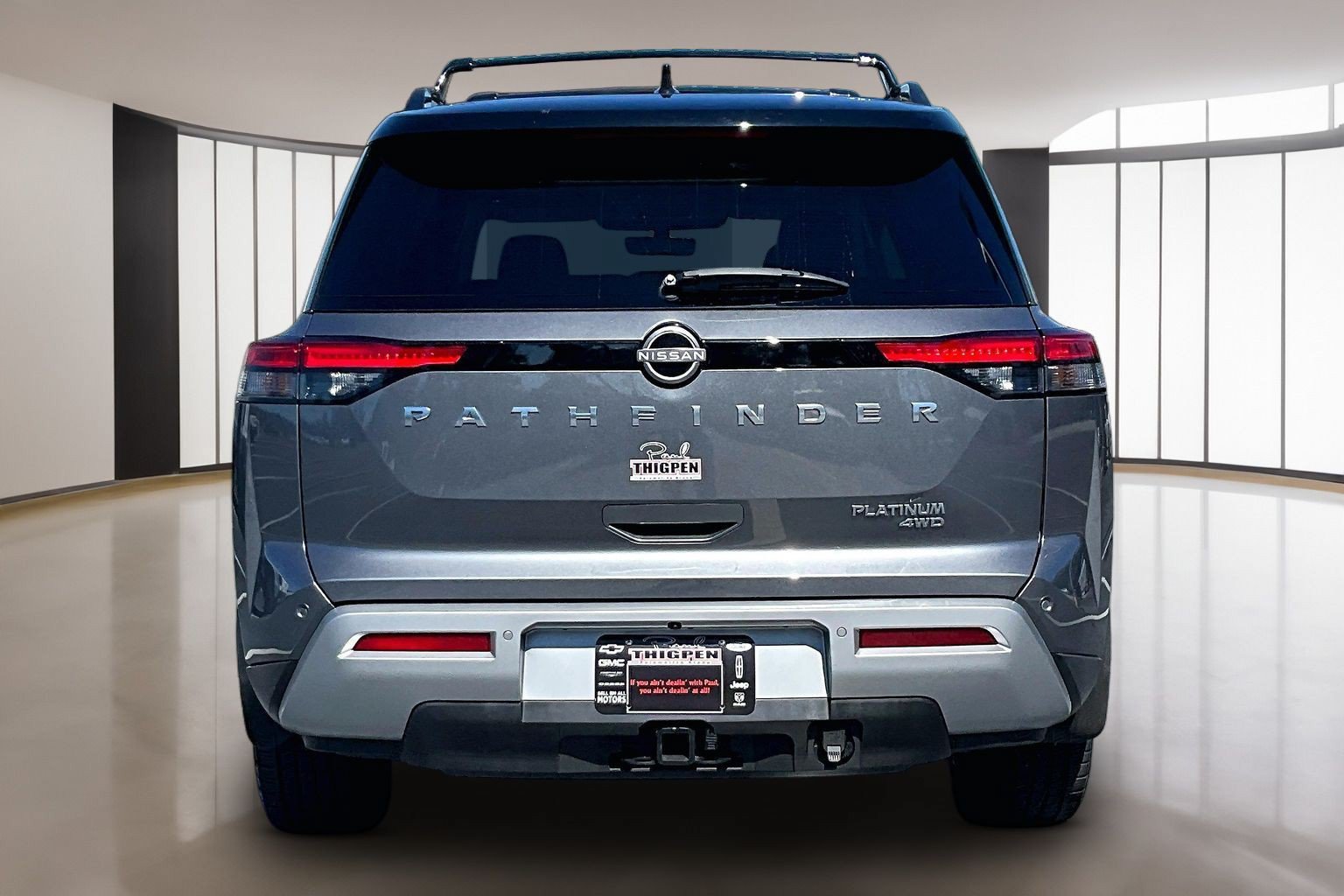 Used 2023 Nissan Pathfinder Platinum AWD/4WD image 6