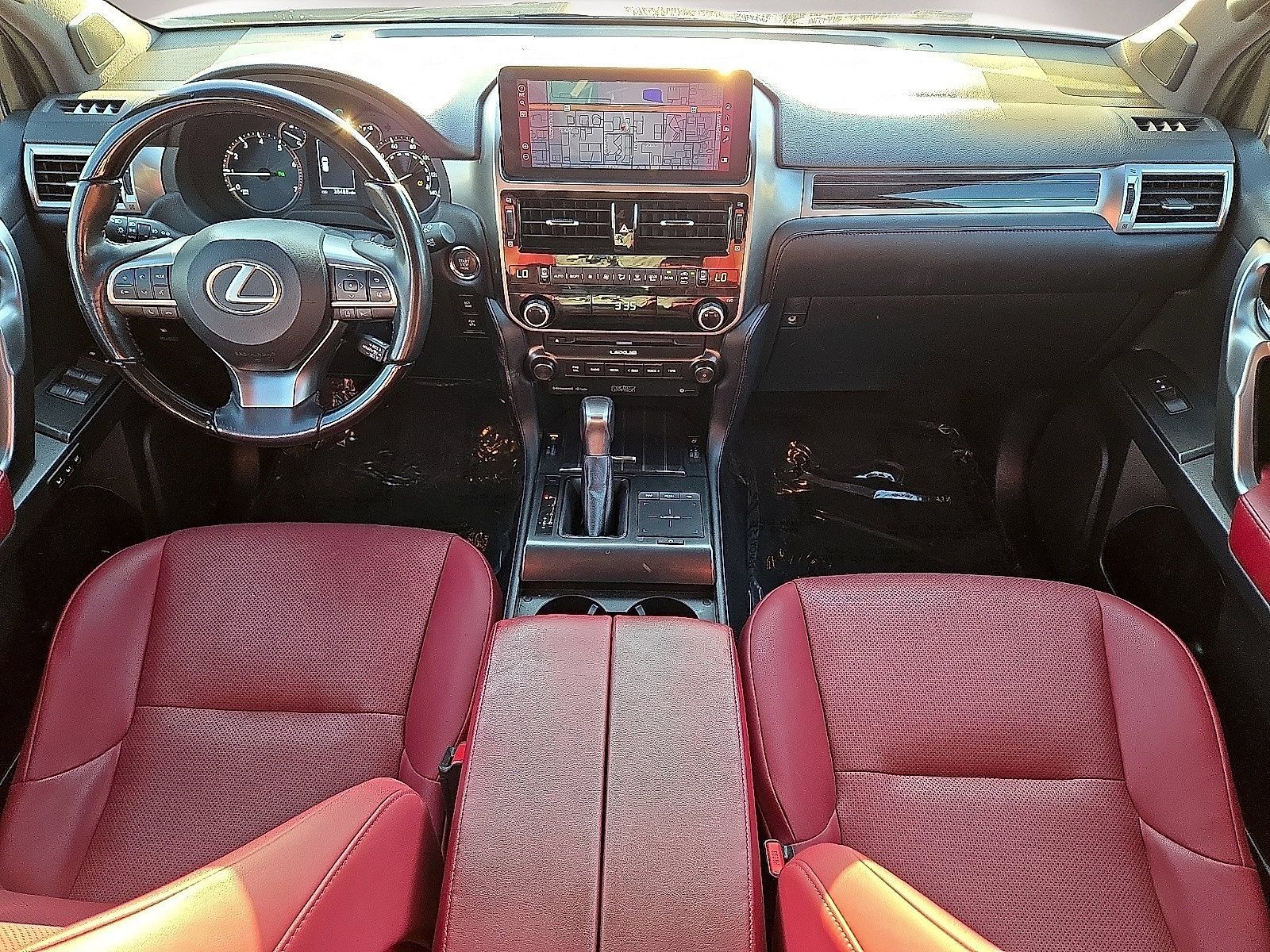 Used 2023 Lexus GX 460 Premium w/ Accessory Package AWD/4WD image 16