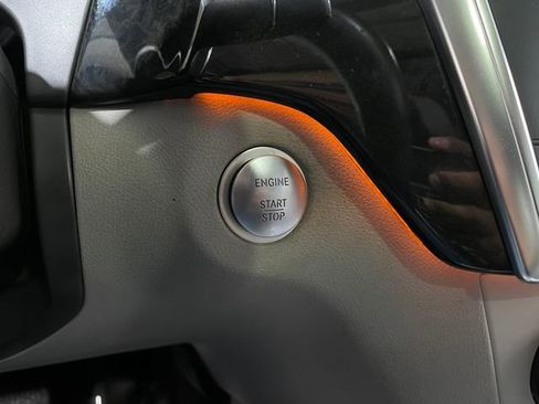 Used 2016 Mercedes-Benz GL 450 4MATIC image 22