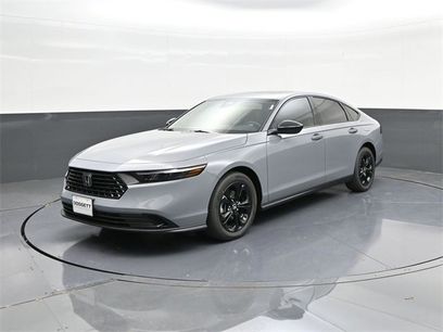 New 2025 Honda Accord SE