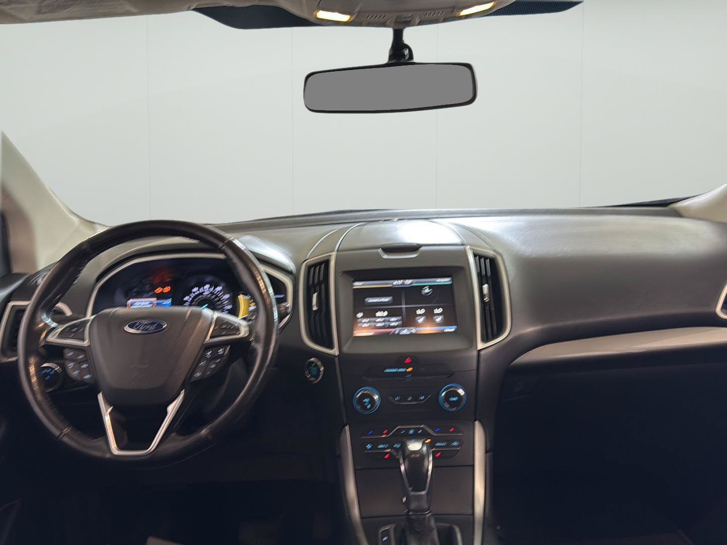 Used 2015 Ford Edge SEL w/ Equipment Group 201A AWD/4WD image 15