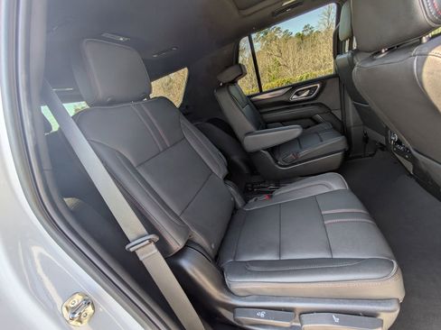 Used 2024 Chevrolet Tahoe RST w/ Luxury Package image 29