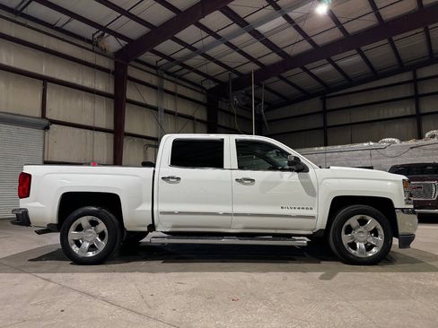Used 2017 Chevrolet Silverado 1500 LTZ w/ Sport Package image 4