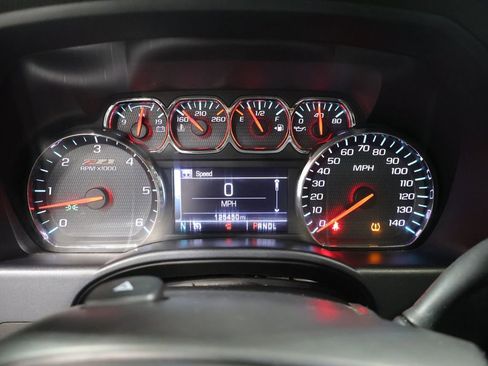 Used 2018 Chevrolet Silverado 1500 LT w/ All Star Edition image 39