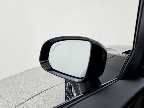 New 2026 Volvo XC60 B5 Ultra w/ Protection Package Premier image 23