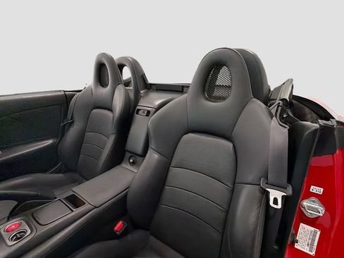 Used 2003 Honda S2000 image 18