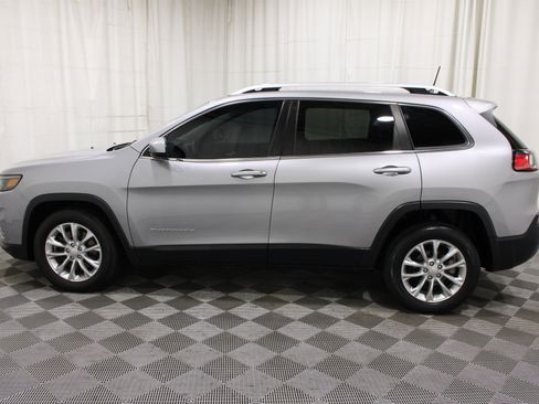 Used 2019 Jeep Cherokee Latitude w/ Popular Appearance Group FWD image 31