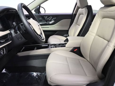 New 2026 Lincoln Corsair Premiere AWD/4WD image 13