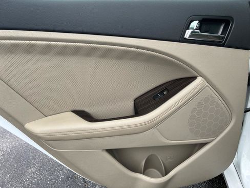 Used 2012 Kia Optima EX FWD image 24