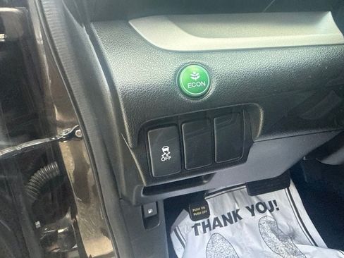 Used 2013 Honda CR-V LX image 14