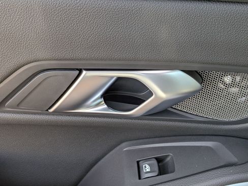 New 2026 BMW 330i w/ M Sport Package image 28