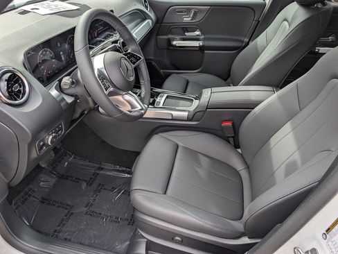 New 2026 Mercedes-Benz GLB 250 4MATIC image 11
