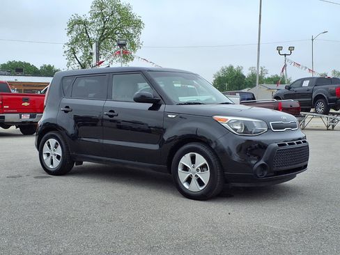 Used 2014 Kia Soul FWD image 25