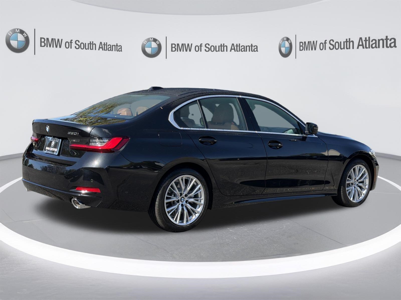 Certified 2024 BMW 330i Sedan w/ Premium Package RWD image 27