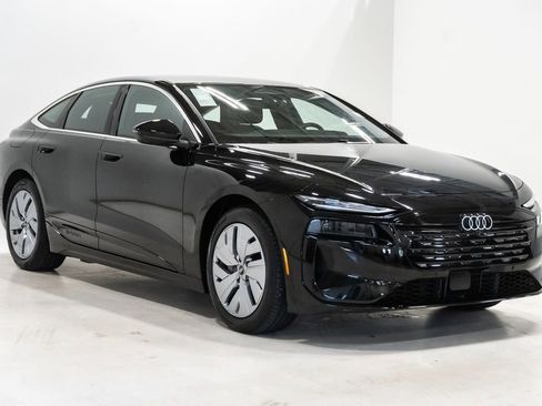 Used 2025 Audi A6 e-tron Premium w/ Ultra Package AWD/4WD image 5