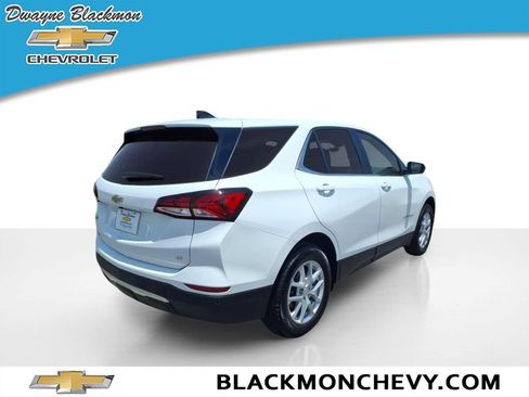Used 2024 Chevrolet Equinox LT FWD image 3