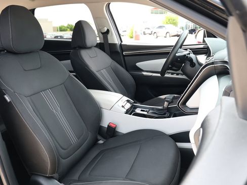 Used 2024 Hyundai Tucson SEL FWD image 29