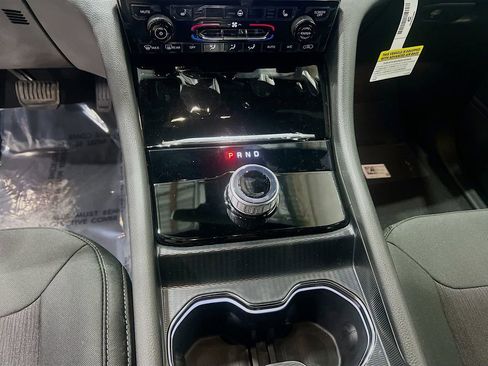 New 2025 Jeep Grand Cherokee Laredo w/ Luxury Tech Group I AWD/4WD image 25