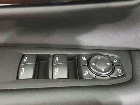 New 2026 Chevrolet Suburban RST w/ Comfort Package AWD/4WD image 17