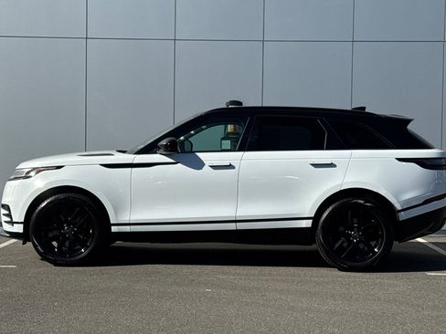 Certified 2025 Land Rover Range Rover Velar Dynamic SE image 2