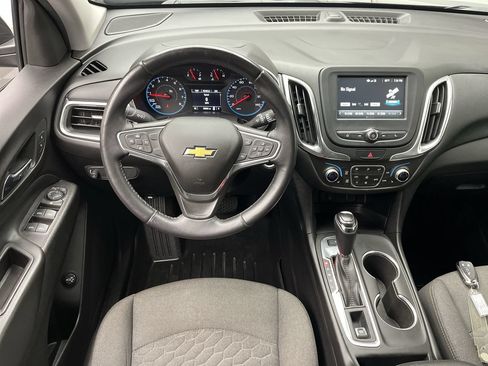 Used 2018 Chevrolet Equinox LT AWD/4WD image 12
