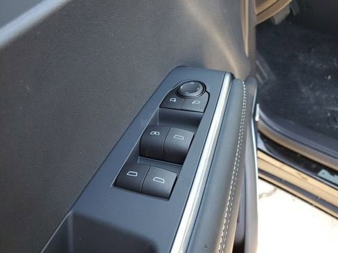 New 2026 GMC Acadia Elevation w/ Elevation Premium Package image 18