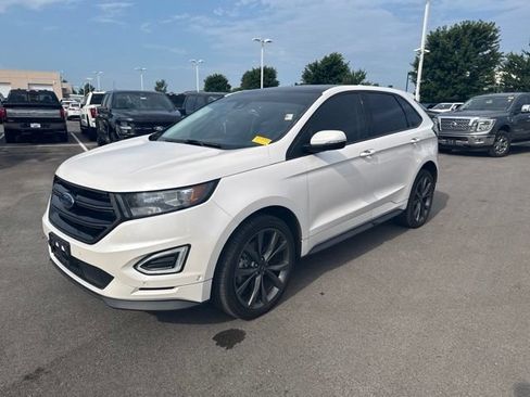 Used 2018 Ford Edge Sport w/ Equipment Group 401A AWD/4WD image 8