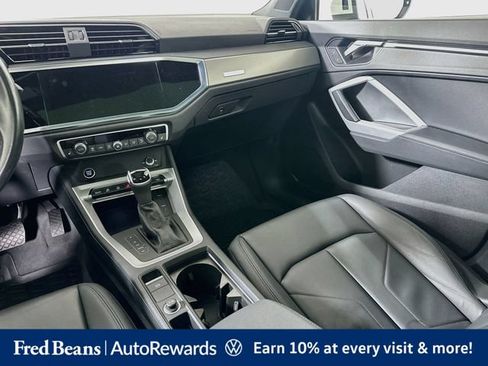 Used 2023 Audi Q3 2.0T Premium w/ Convenience Package AWD/4WD image 29