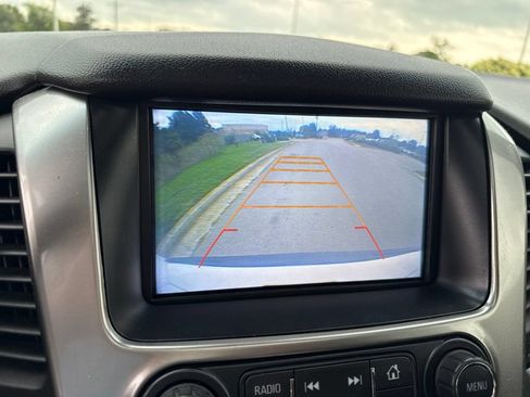 Used 2017 Chevrolet Tahoe LT AWD/4WD image 9