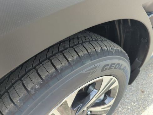 Certified 2025 Subaru Crosstrek 2.0i Premium image 30