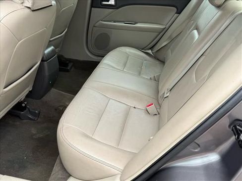 Used 2012 Ford Fusion SEL FWD image 15