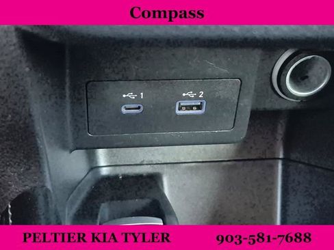 Used 2021 Nissan Kicks SV image 36