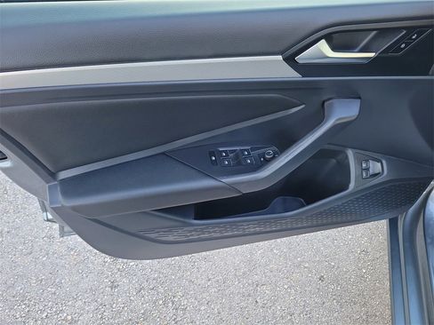 Certified 2021 Volkswagen Jetta S w/ Driver Assistance Package image 15