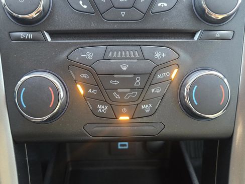 Used 2018 Ford Fusion S image 24