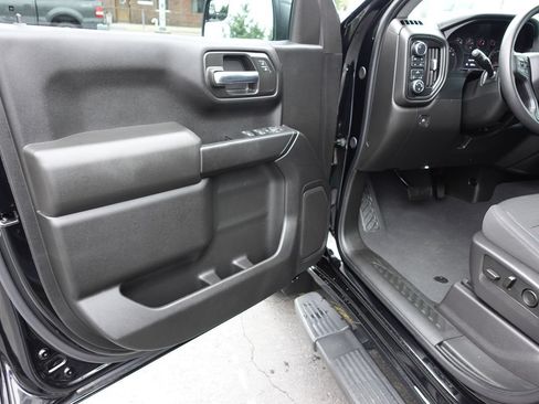 Used 2024 Chevrolet Silverado 1500 Custom AWD/4WD image 15