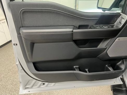 Used 2025 Ford F150 Lariat AWD/4WD image 22