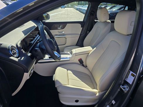 New 2026 Mercedes-Benz GLA 250 4MATIC image 13